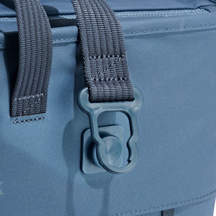 carryouttm-soft-cooler-tote-20-l-h5 250815_hydro_cooler_details_14839_2.jpg