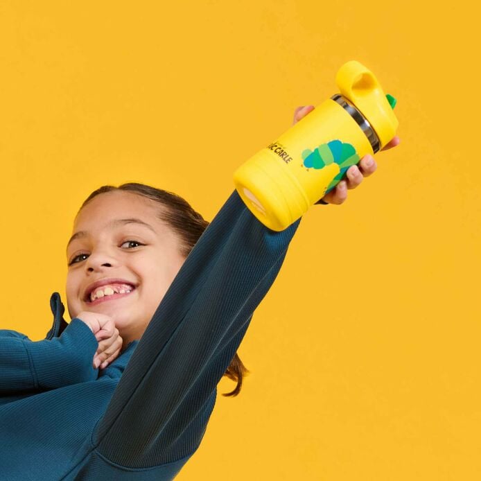 kids-12-oz-bottle-world-of-eric-carletm-x7 9-lifestyle.jpeg