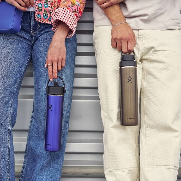 24-oz-lightweight-flex-straw-bottle-s1 hf_s26_lightweight_mcinnis_5997_10.jpg