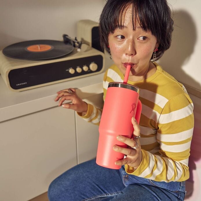 24-oz-travel-tumbler-b2 hf_s26_mcinnis_2487.jpg