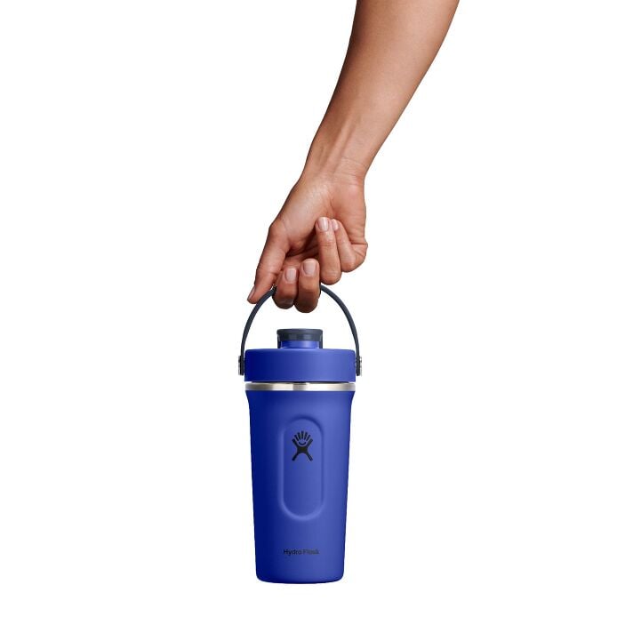 24-oz-insulated-shaker-bottle-e9 mxc24382_24_oz_insulated_shaker_bottle_capri_blue_hb.jpg