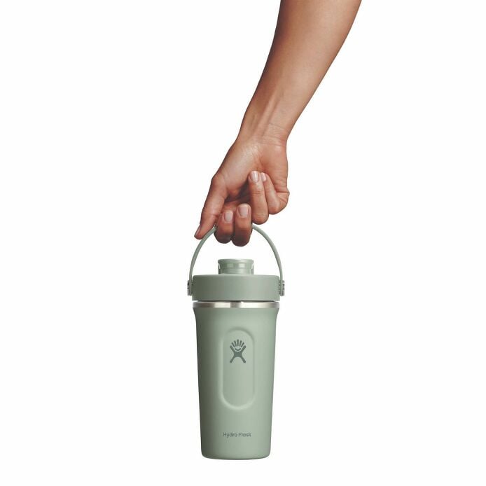 gym-bundle-r4 mxcc24374_24ozinsulatedshakerbottle_agave_hb_1.jpg